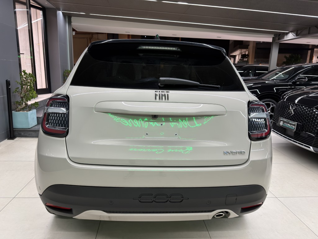 FIAT 600 1200 HYBRID 110 CV LA PRIMA KM0